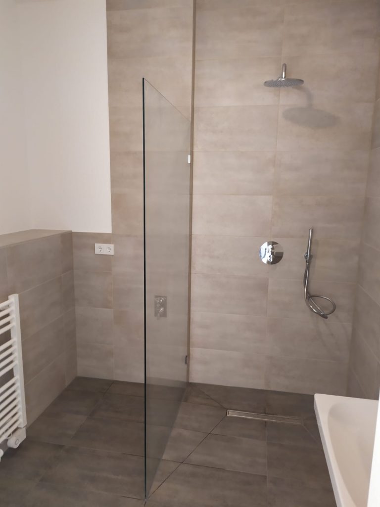 Bad Neubau durch IHS Berlin