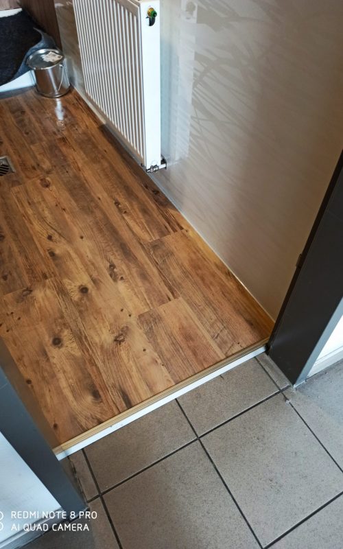 Wand-und Bodenpaneele von IHS Berlin