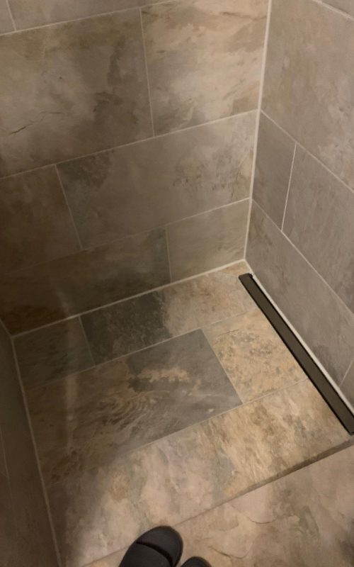 Ebenerdige Duschböden von IHS Berlin