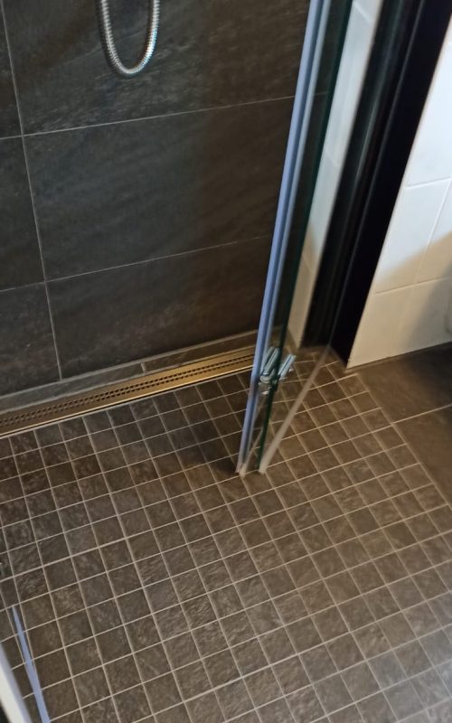 Ebenerdige Duschböden von IHS Berlin